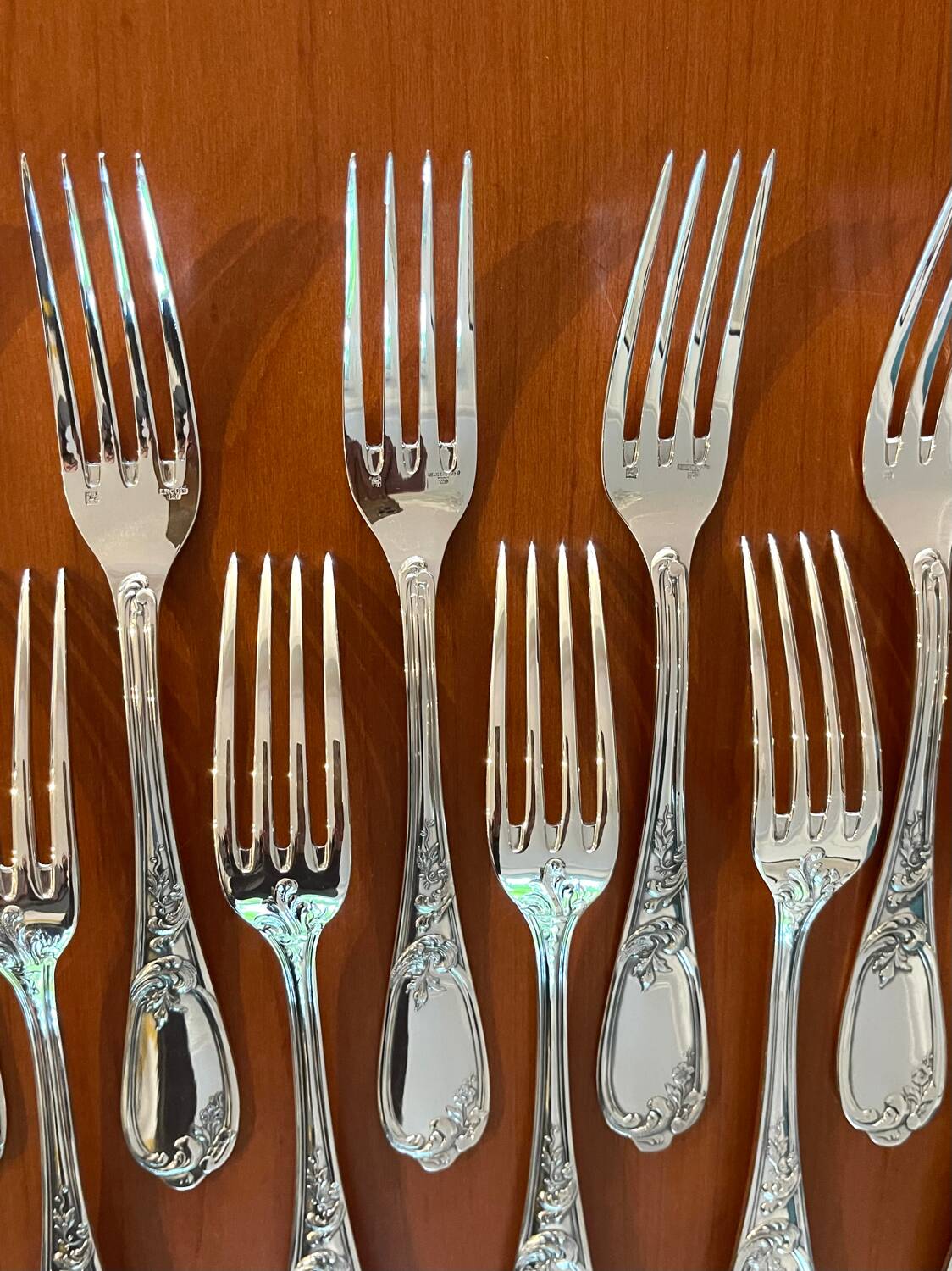 Ercuis Fontenoy 41-piece cutlery set, new condition