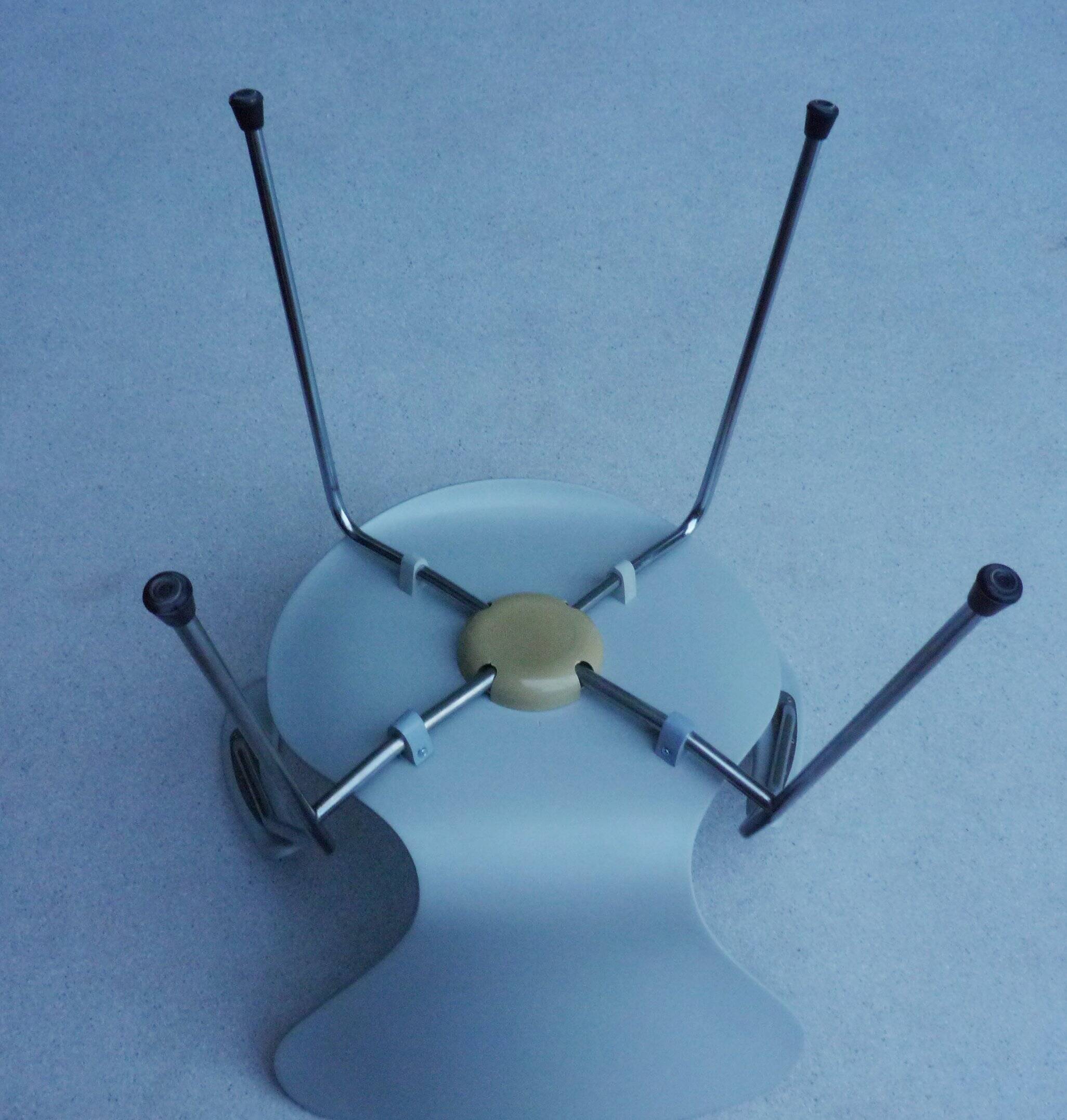 Chair Mod. 3207 Arne Jacobsen GRAY