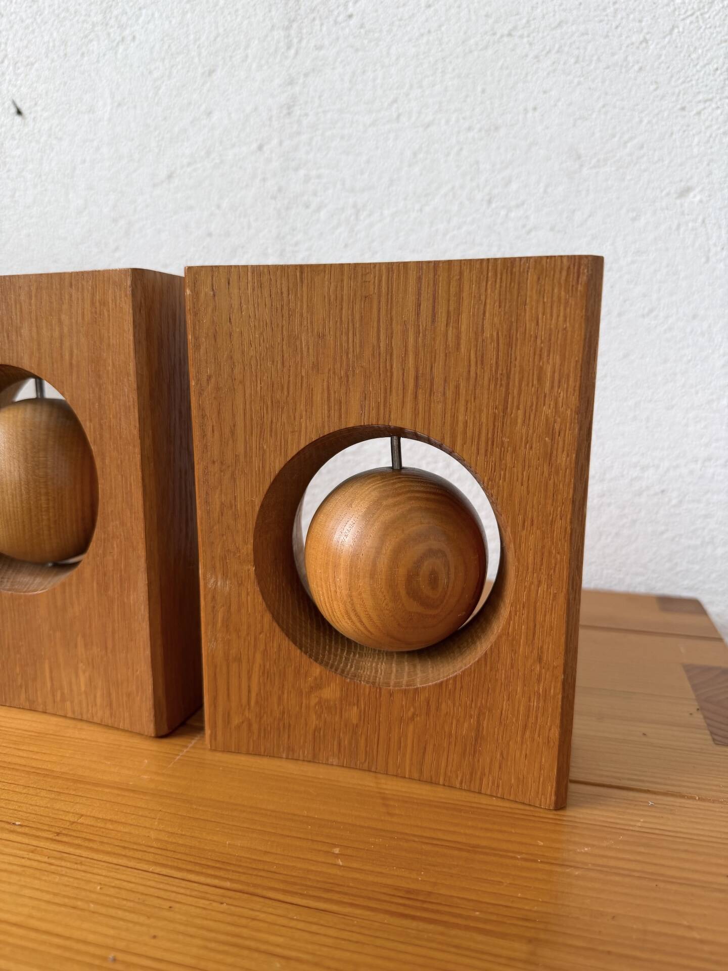 Constructivist wooden bookends