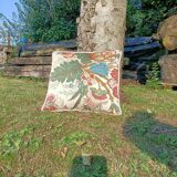 Retro cushion