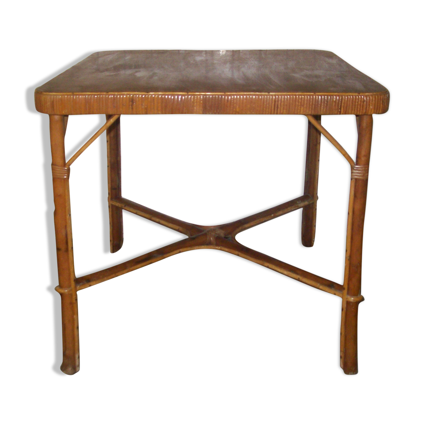 Rattan table
