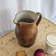 Pot à lait en terre cuite vernissée