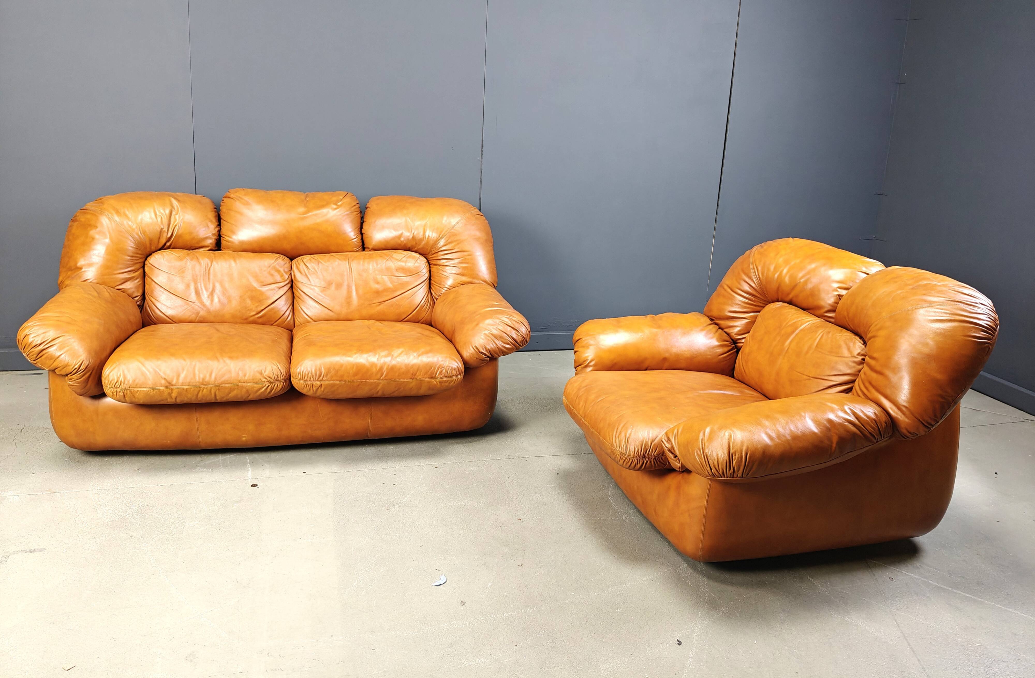 Mid-century Italian leather sofa set by Ercole Biella for Grappeggia, 1970s