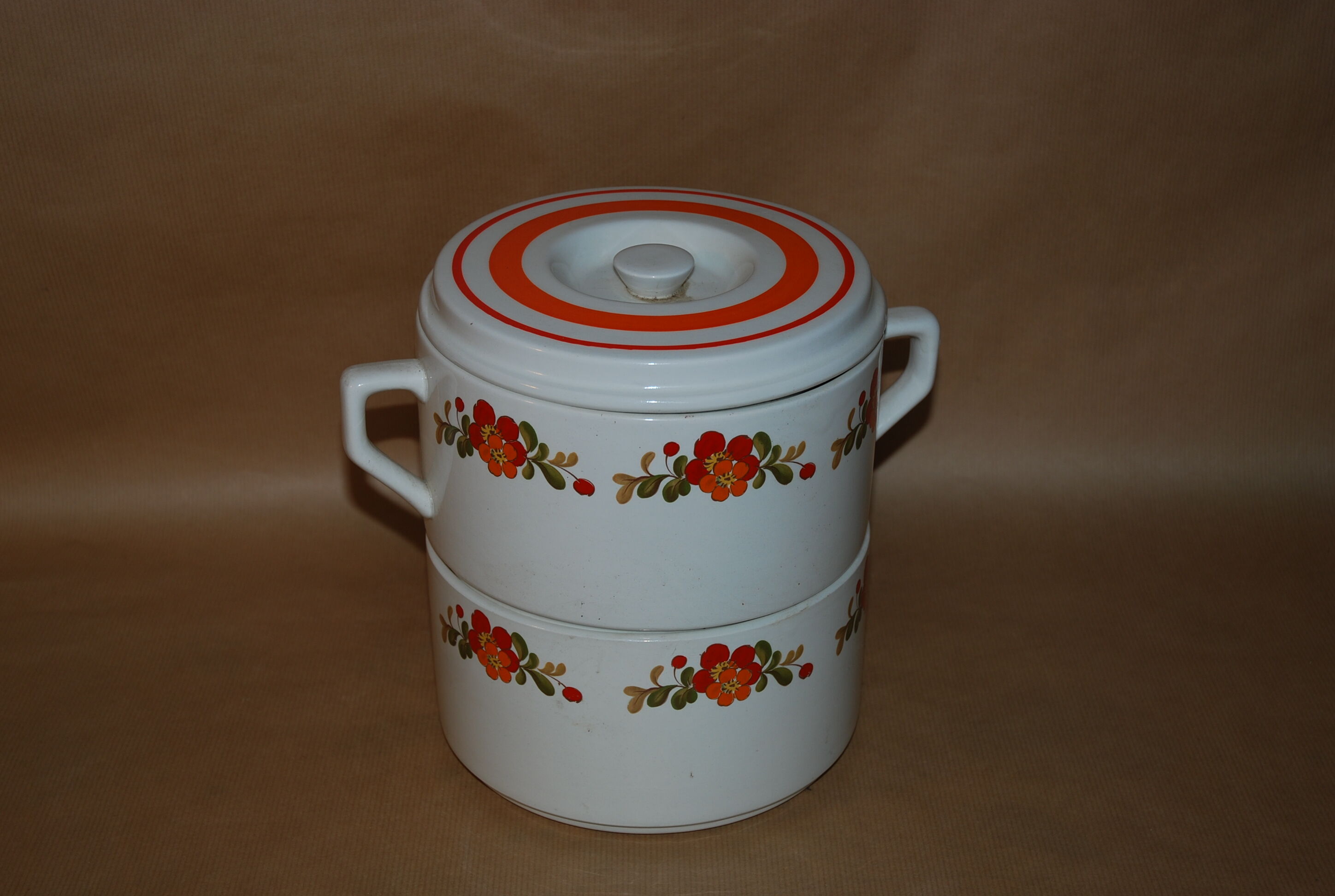 Vegetable and salad bowl 70s