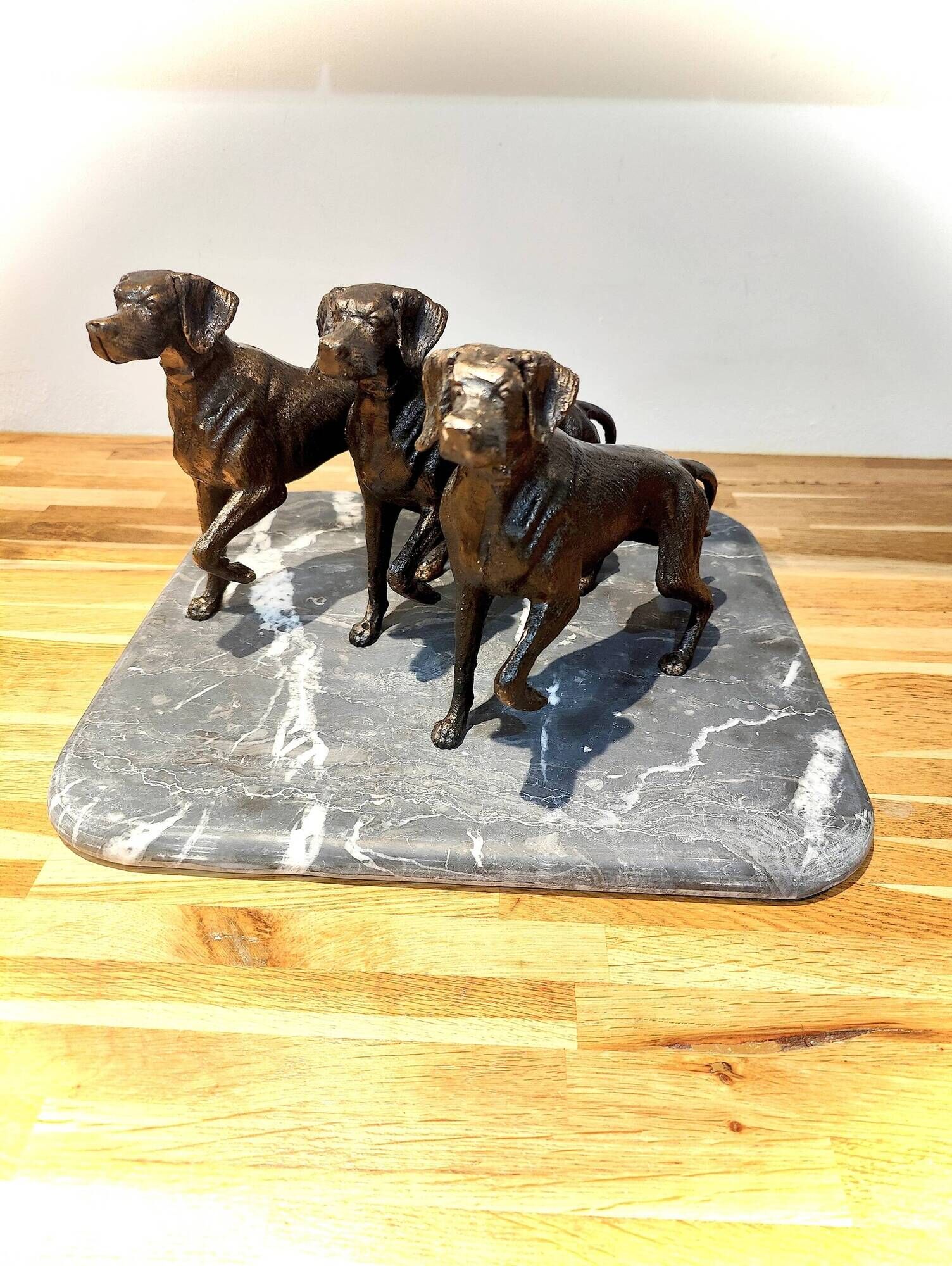 STATUE 3 HUNTING DOGS in CAST IRON