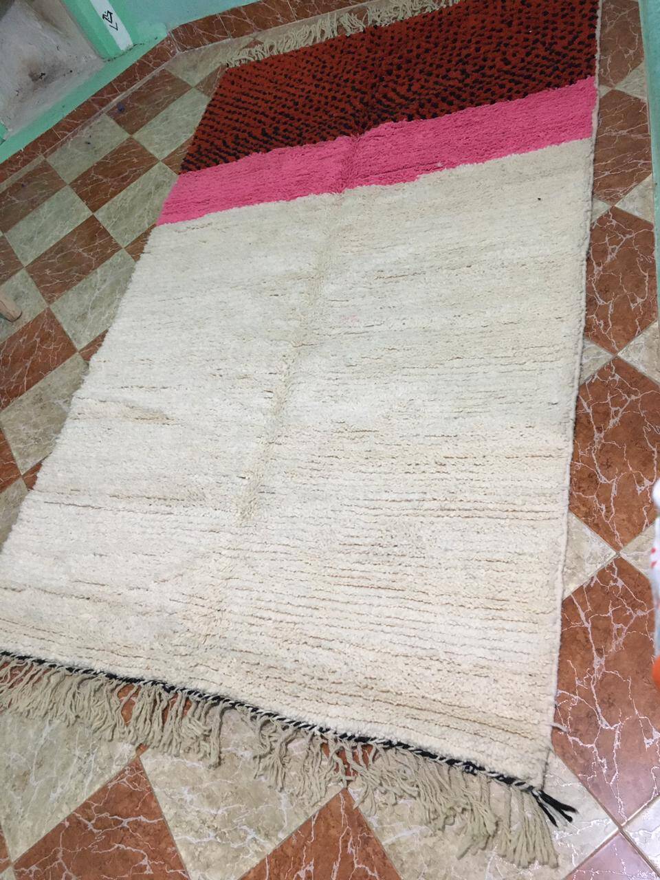 Magnificent unique handmade rug 250cm x 150cm