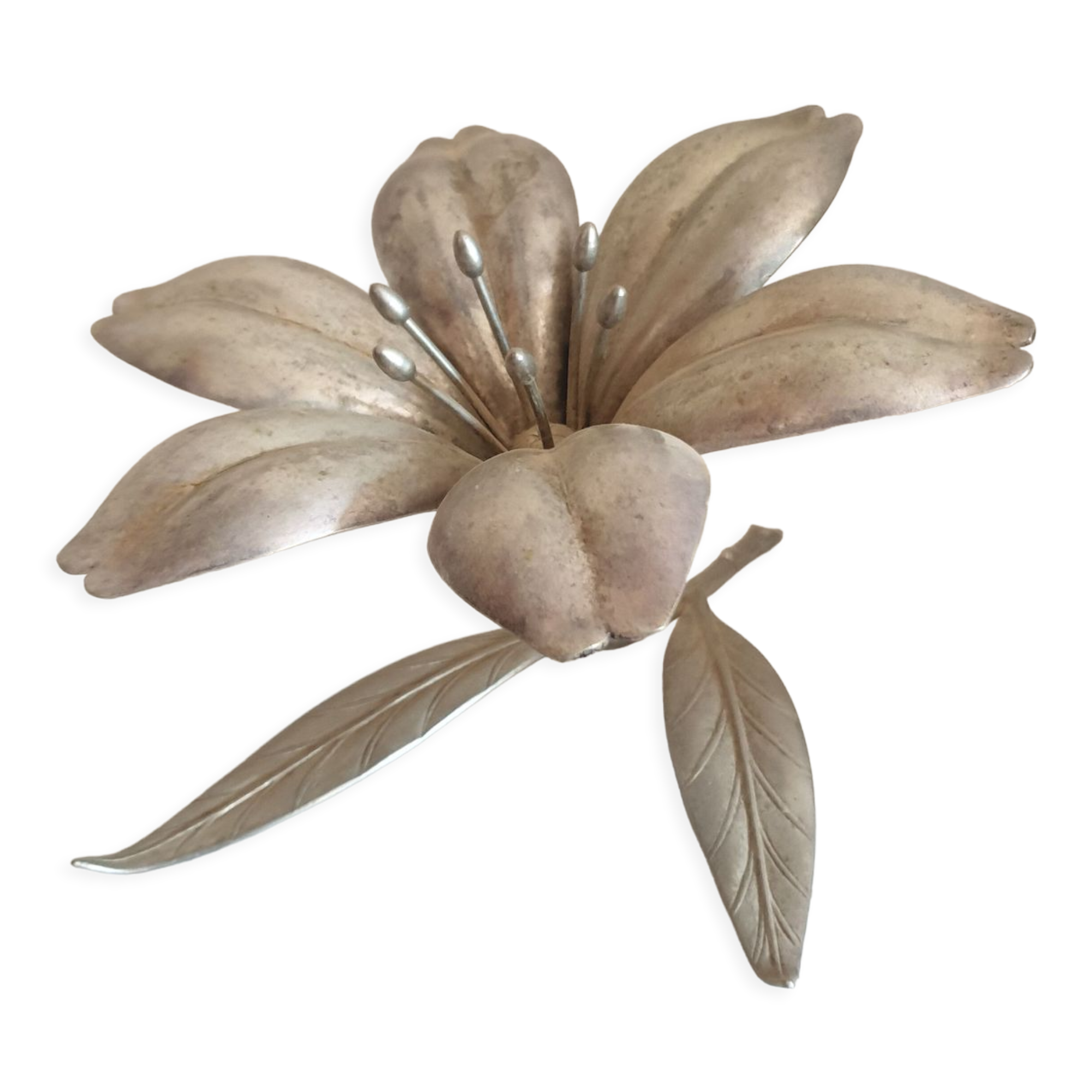 Vintage flower ashtray