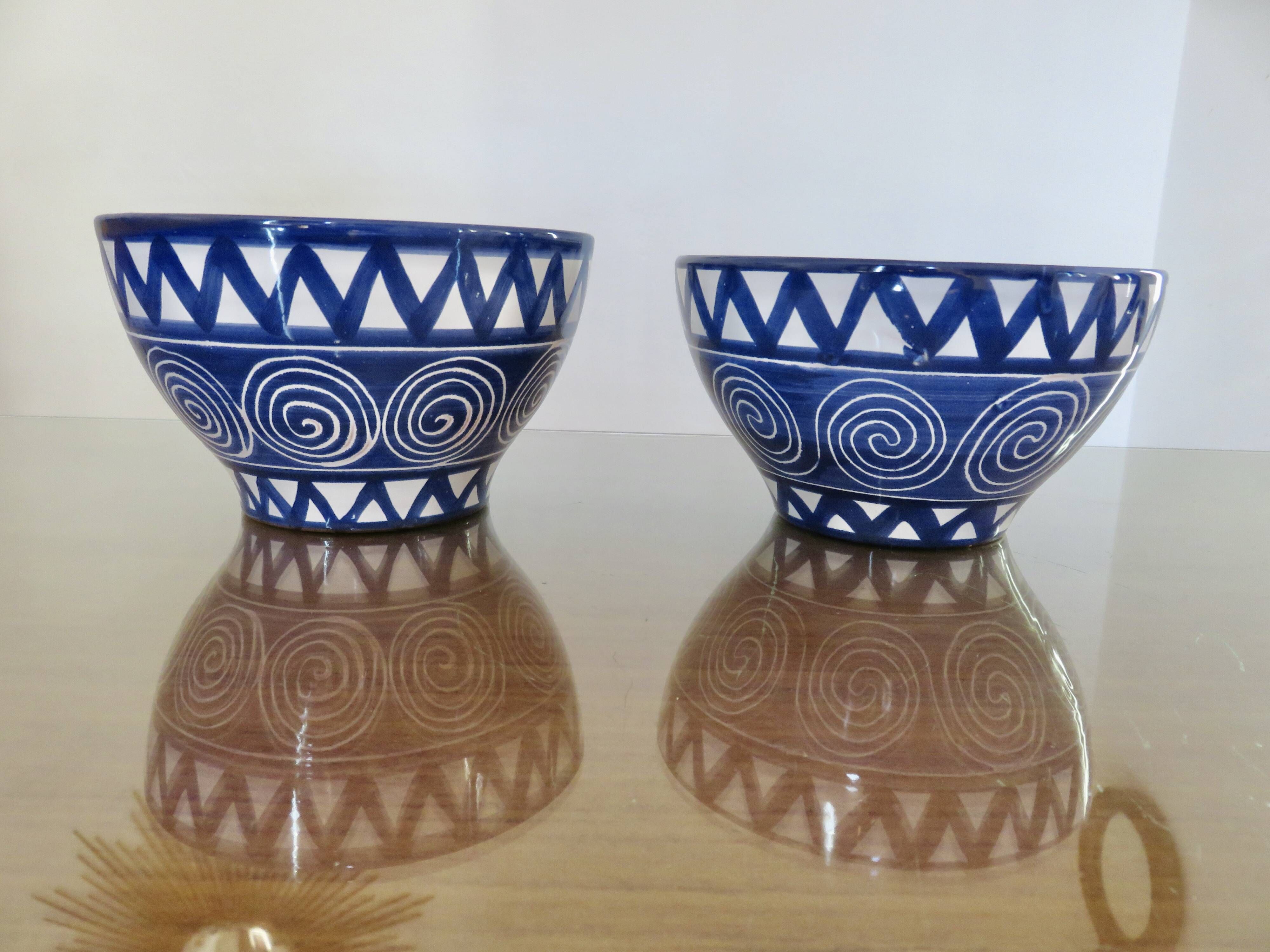 Pair of bowls by Robert Picault, La Roue Vallauris, very rare in blue and white.