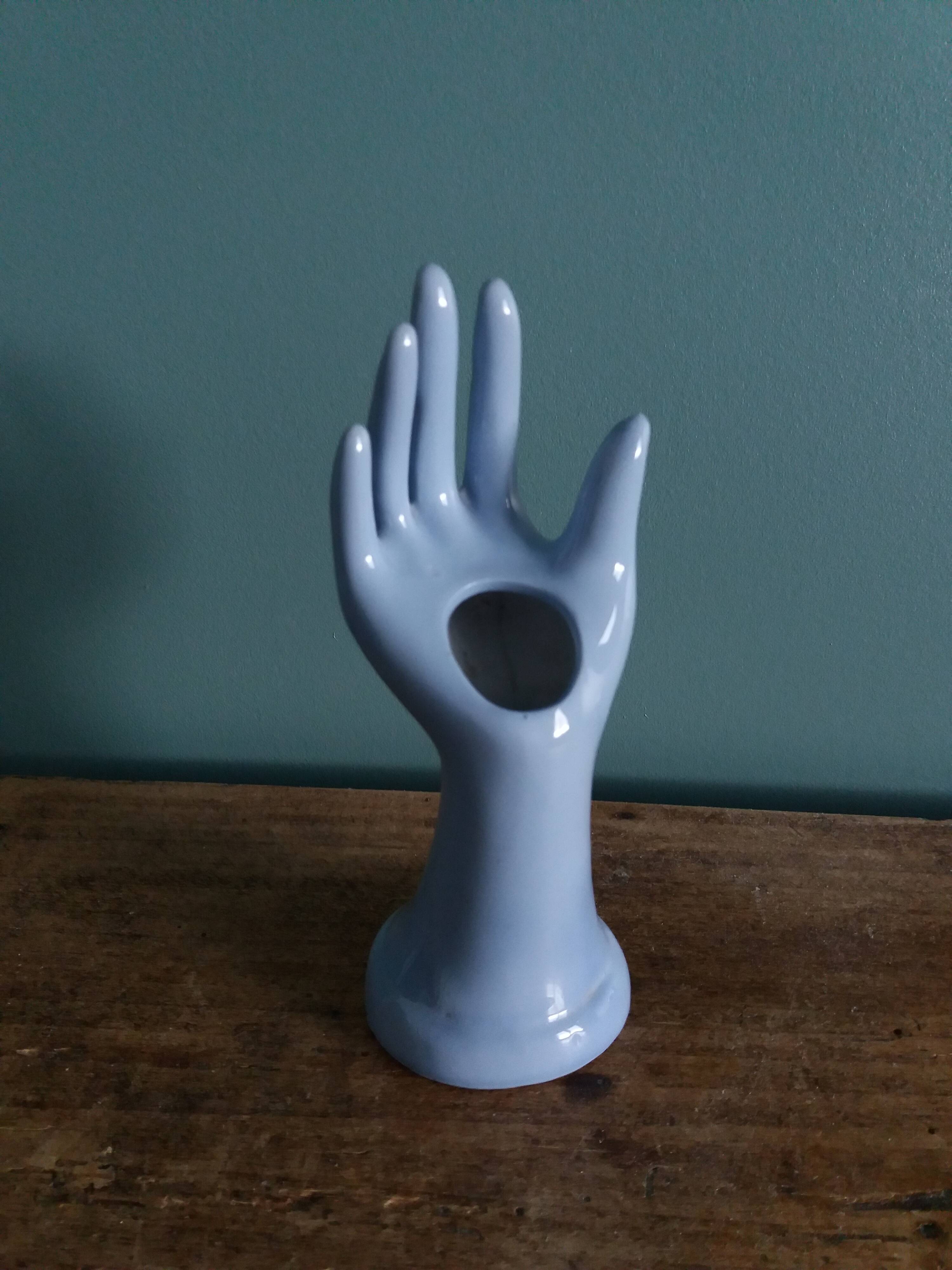 Main vase jewelry holder ring sizer