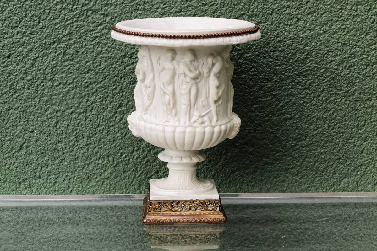 Pair of Medicis Borghese vases in porcelain biscuit and brass.