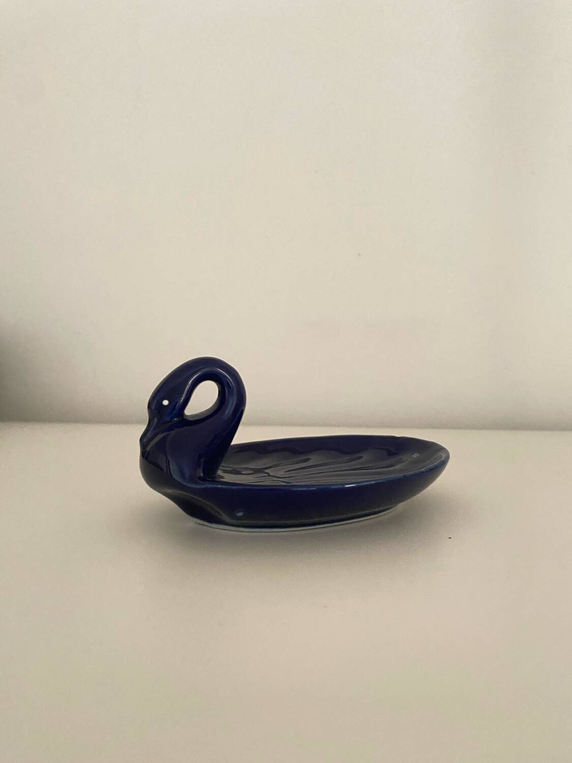 Porte-savon, vide poche cygne bleu