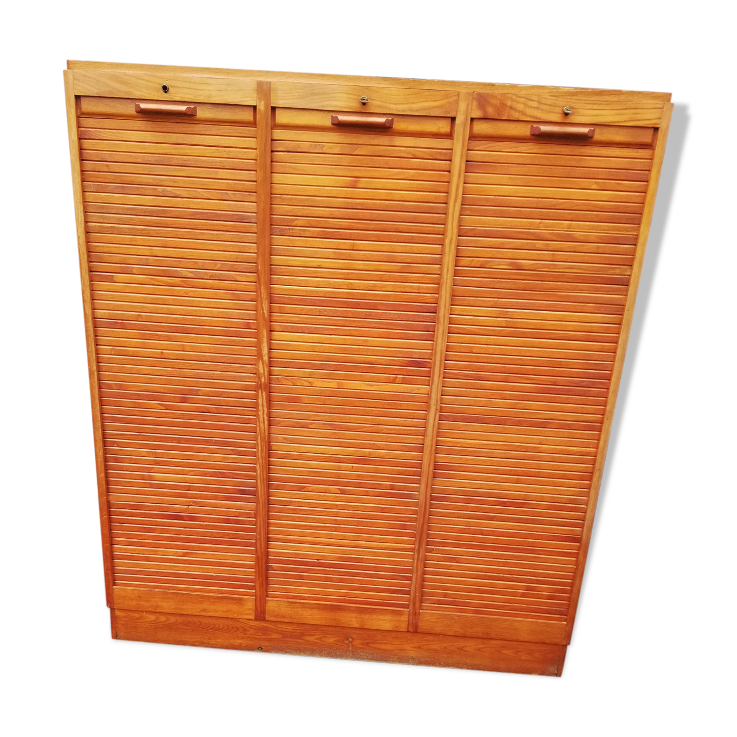 File cabinet