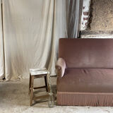 Velvet toad sofa