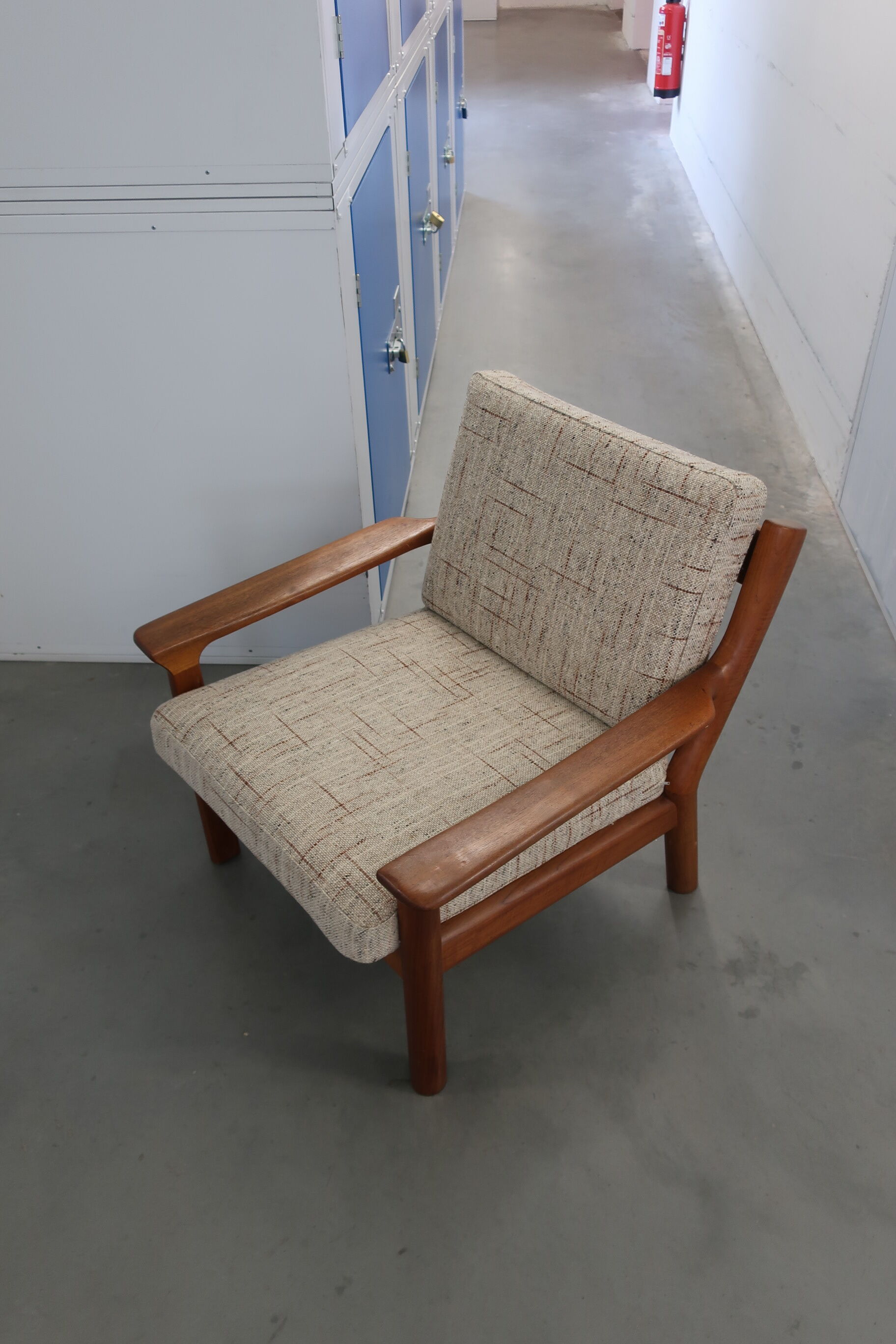 Pair of danish armchairs from the 60s in teak