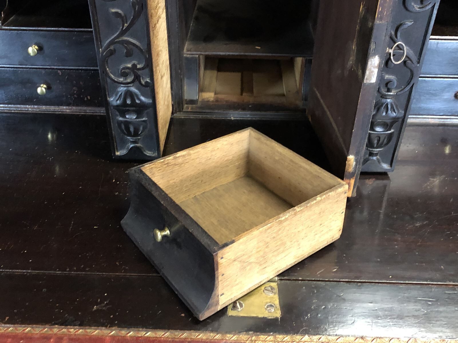 Scriban nineteenth mahogany