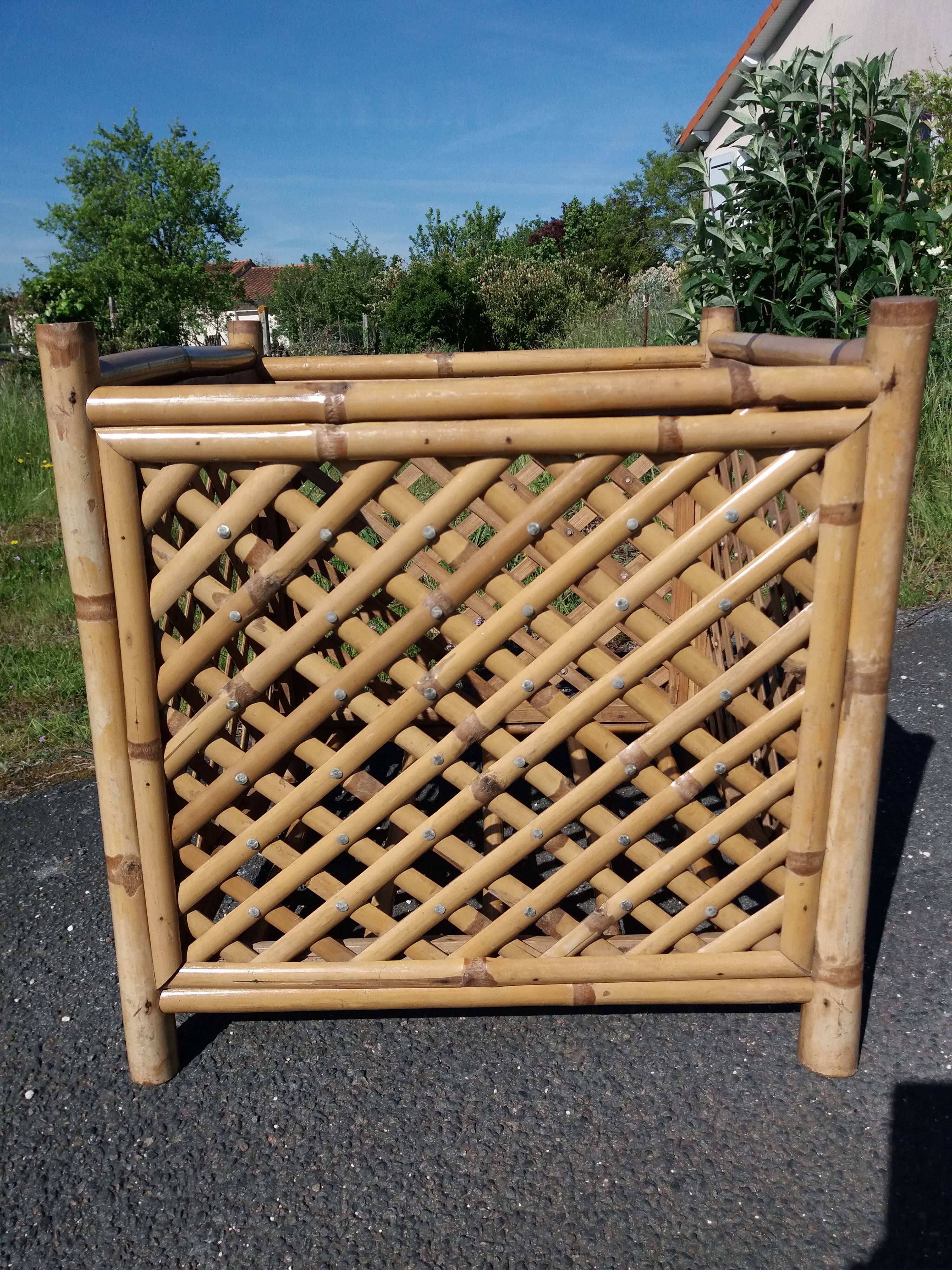 Square pot cover in bamboo