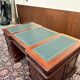 Bureau Chesterfield classique anglais