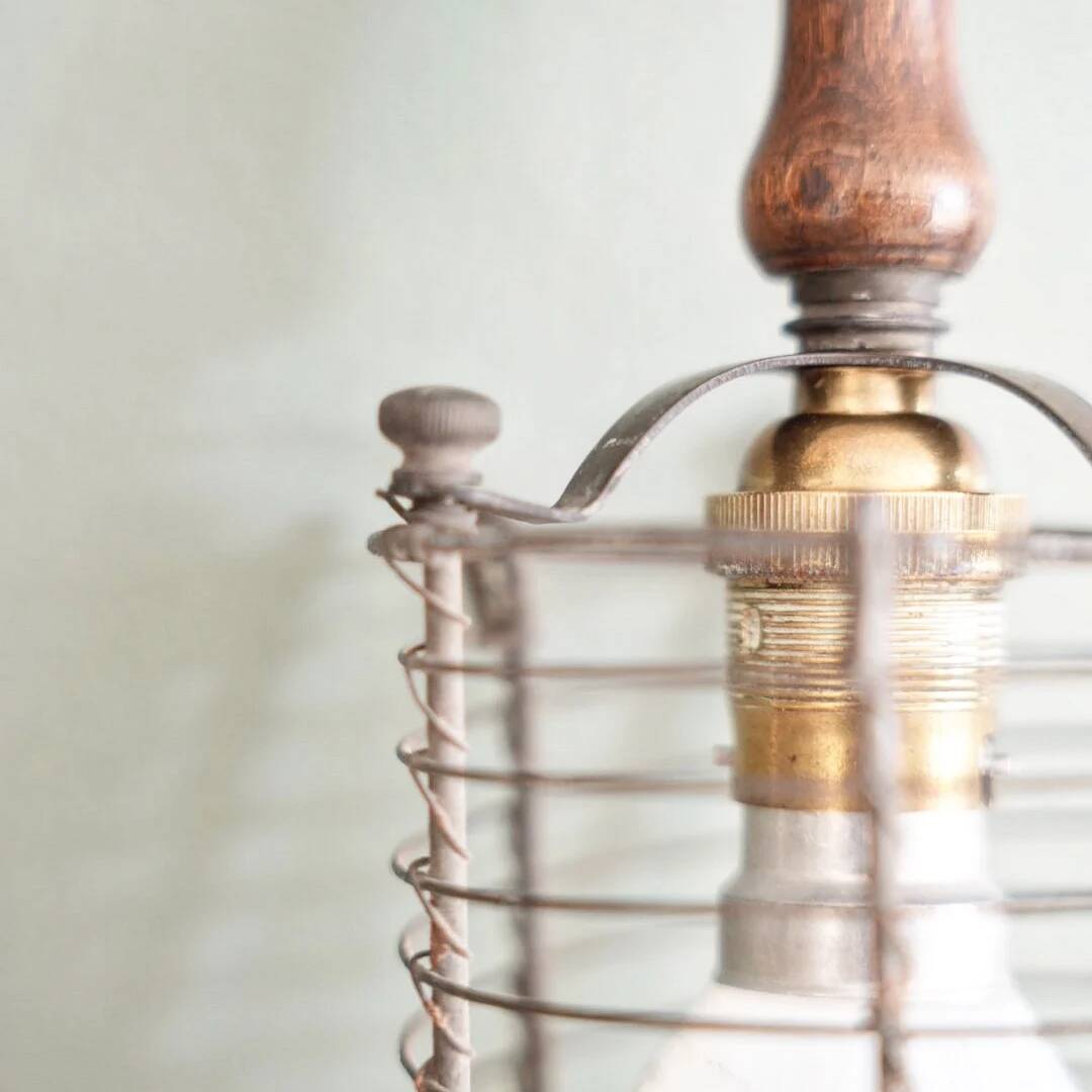 Workshop lamp