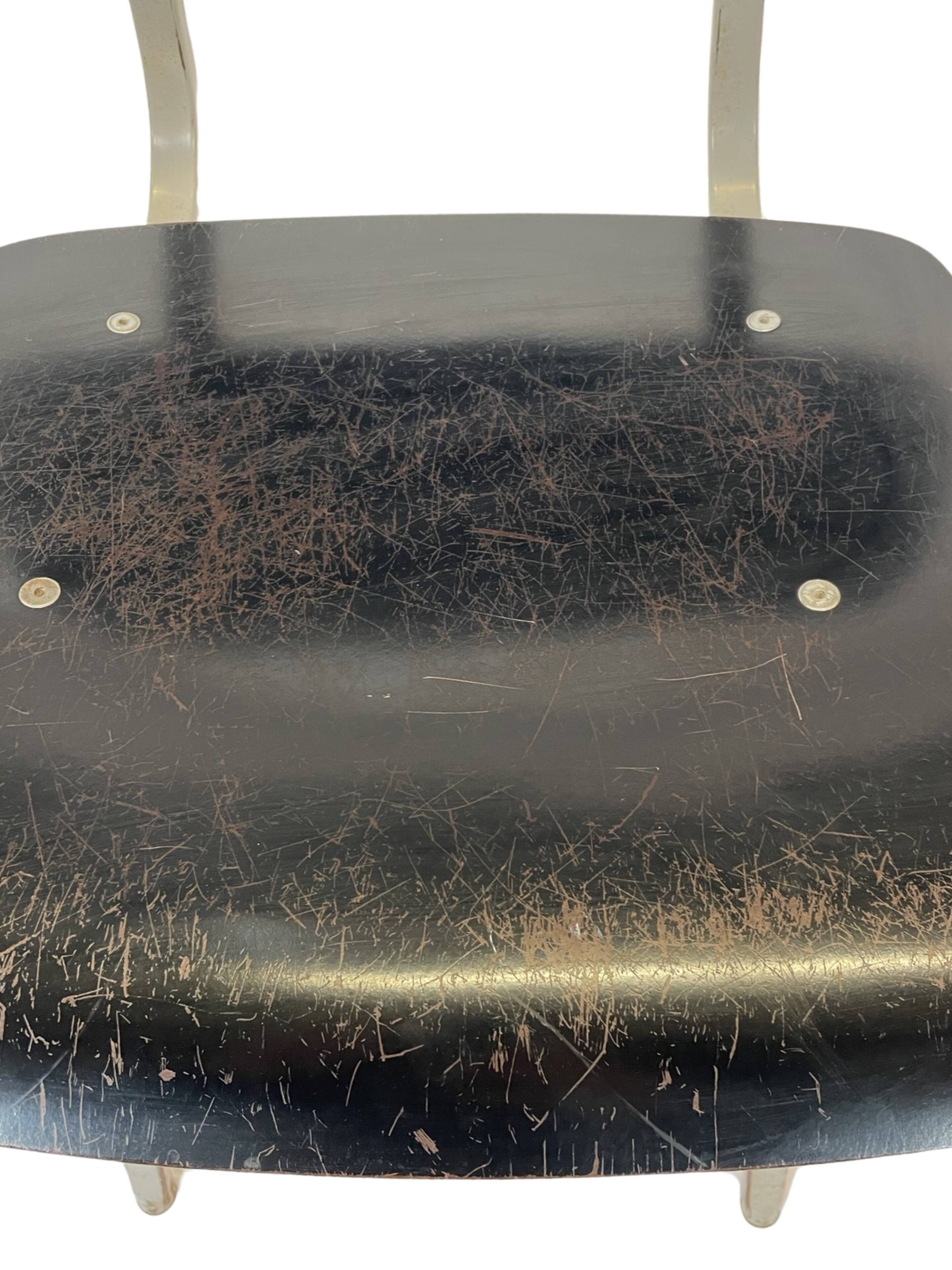 Friso Kramer Revolt arm chair for Ahrend de Cirkel 1953