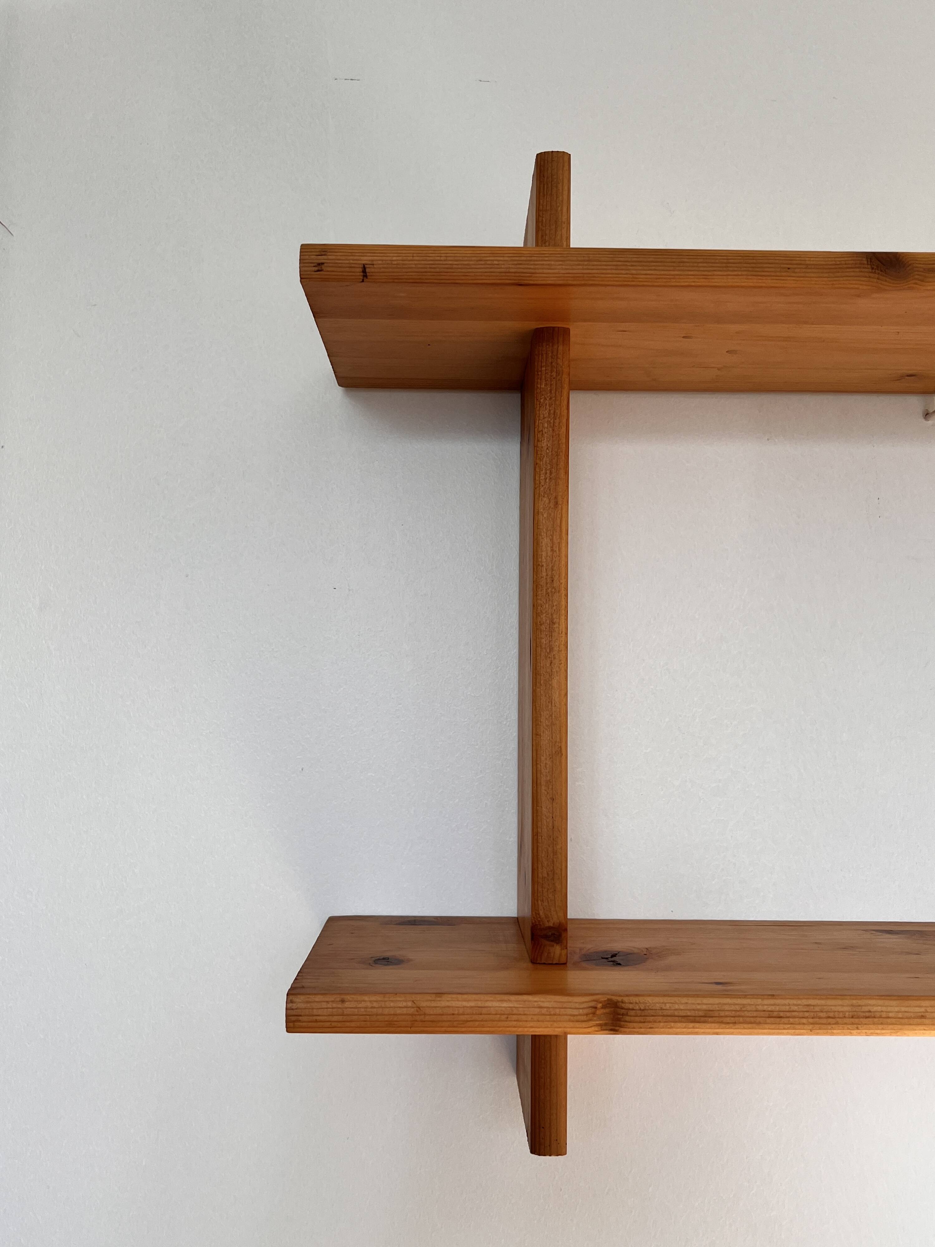 pine shelf