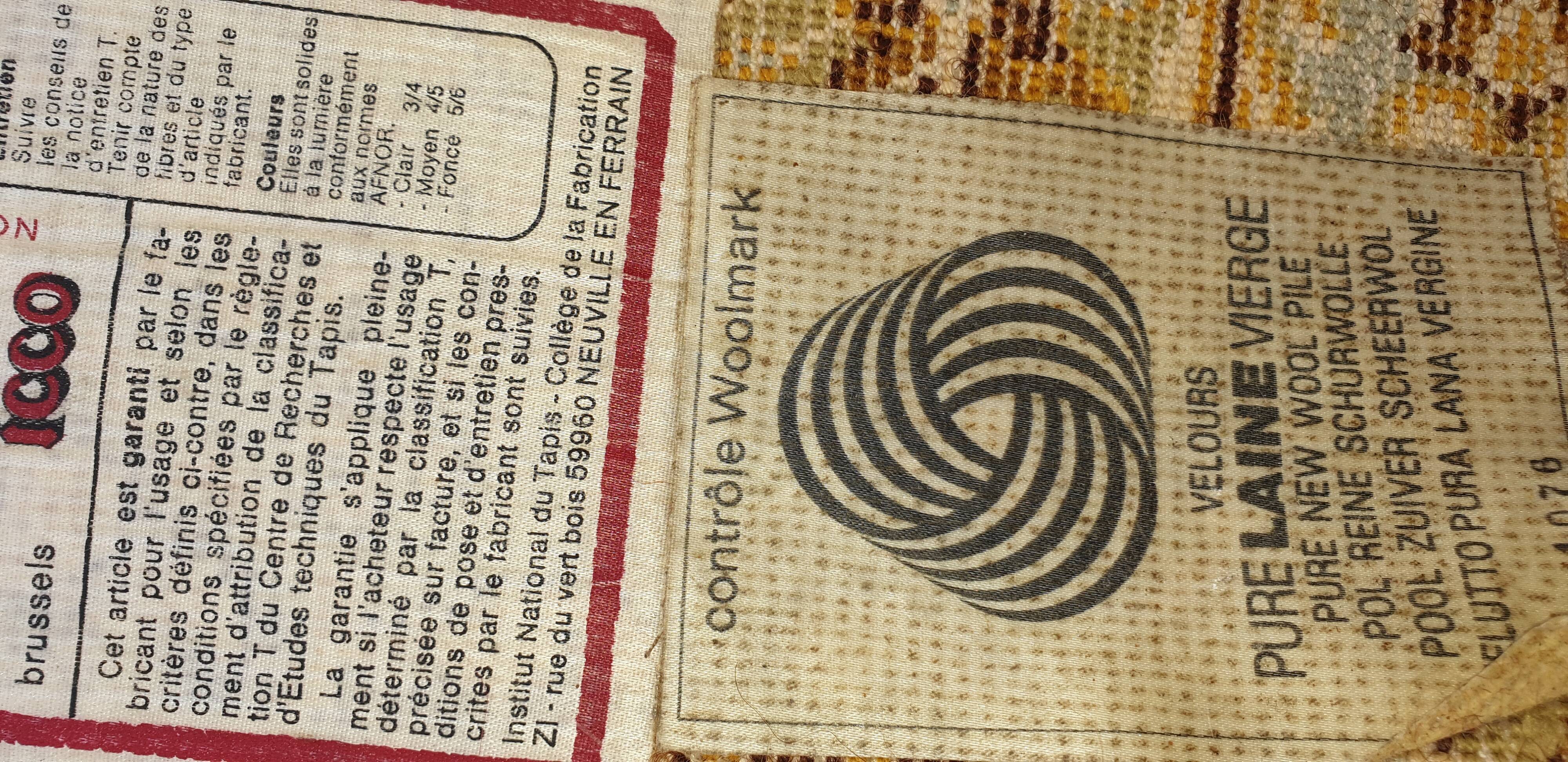 Oriental carpet pure virgin wool