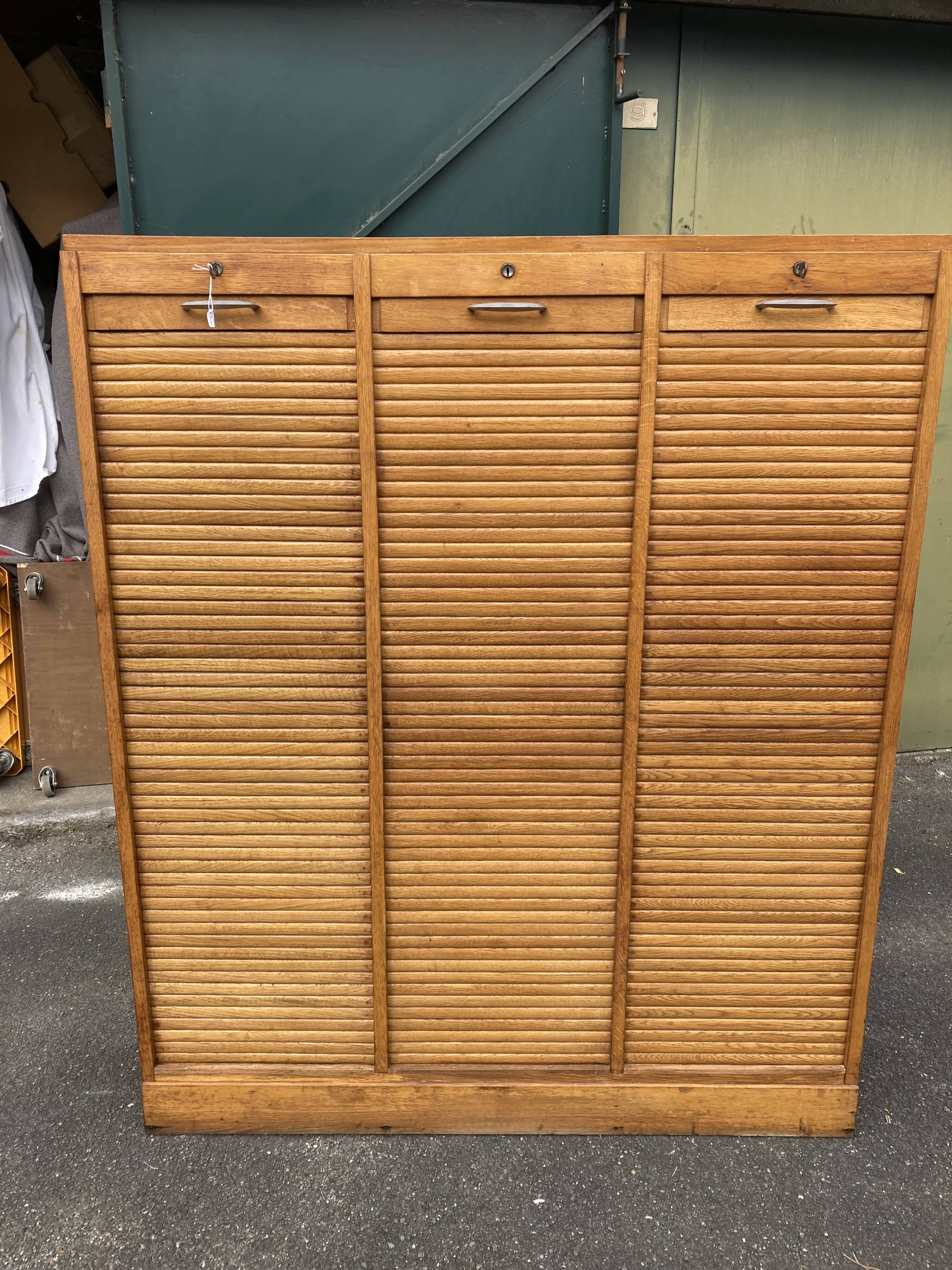 Filing cabinet with 3 curtains