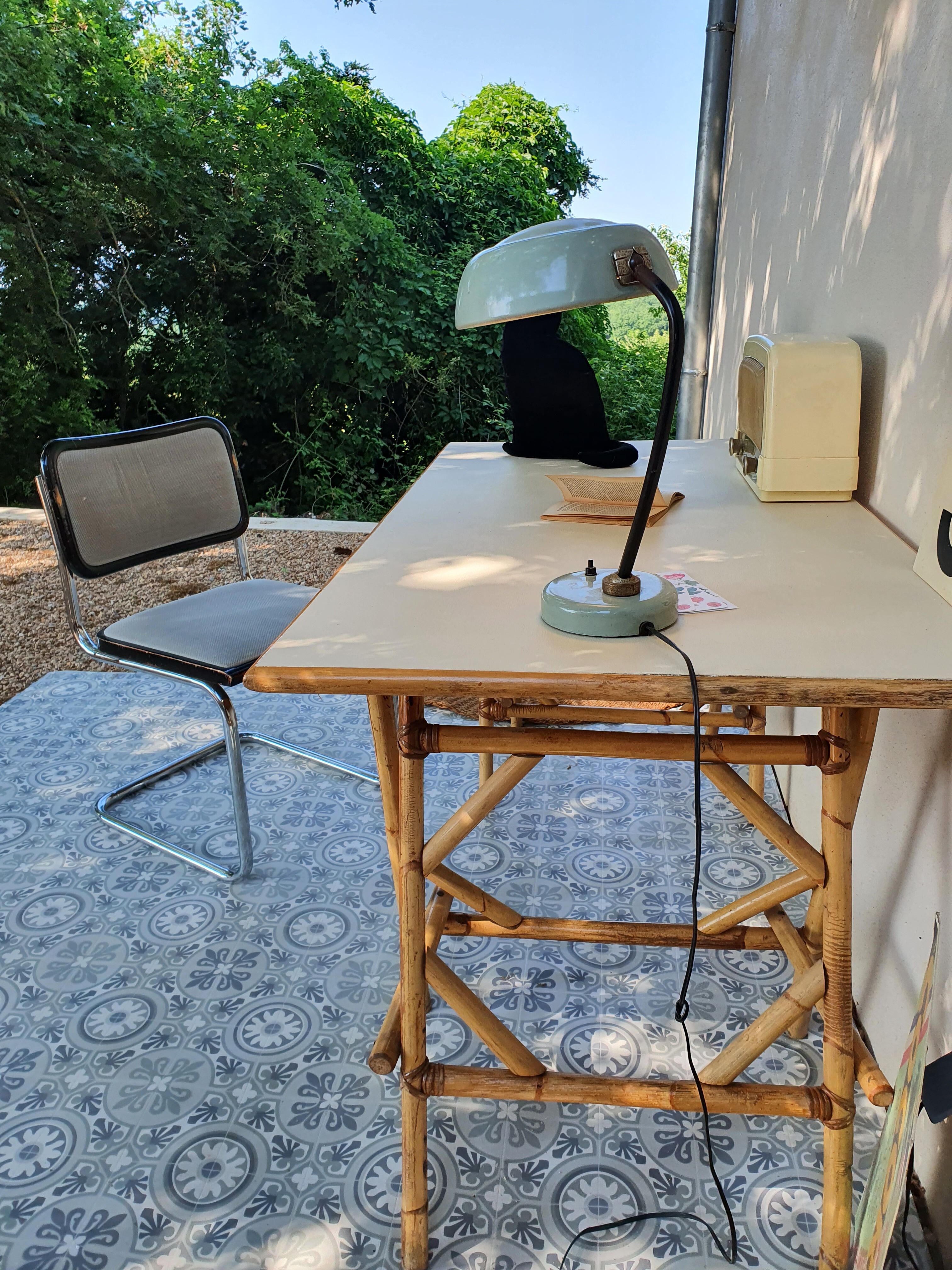 Bureau en rotin