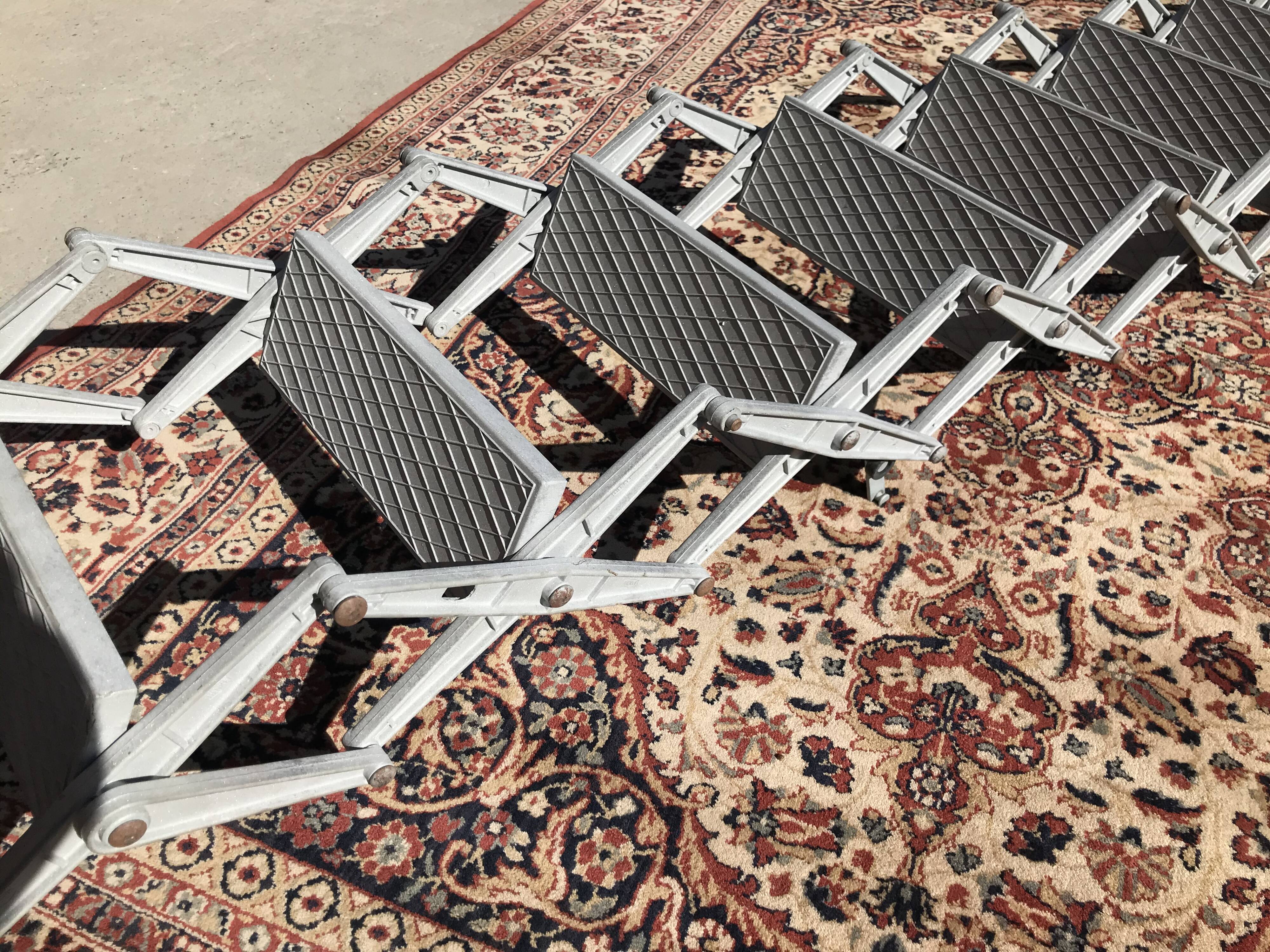 Henke accordion staircase