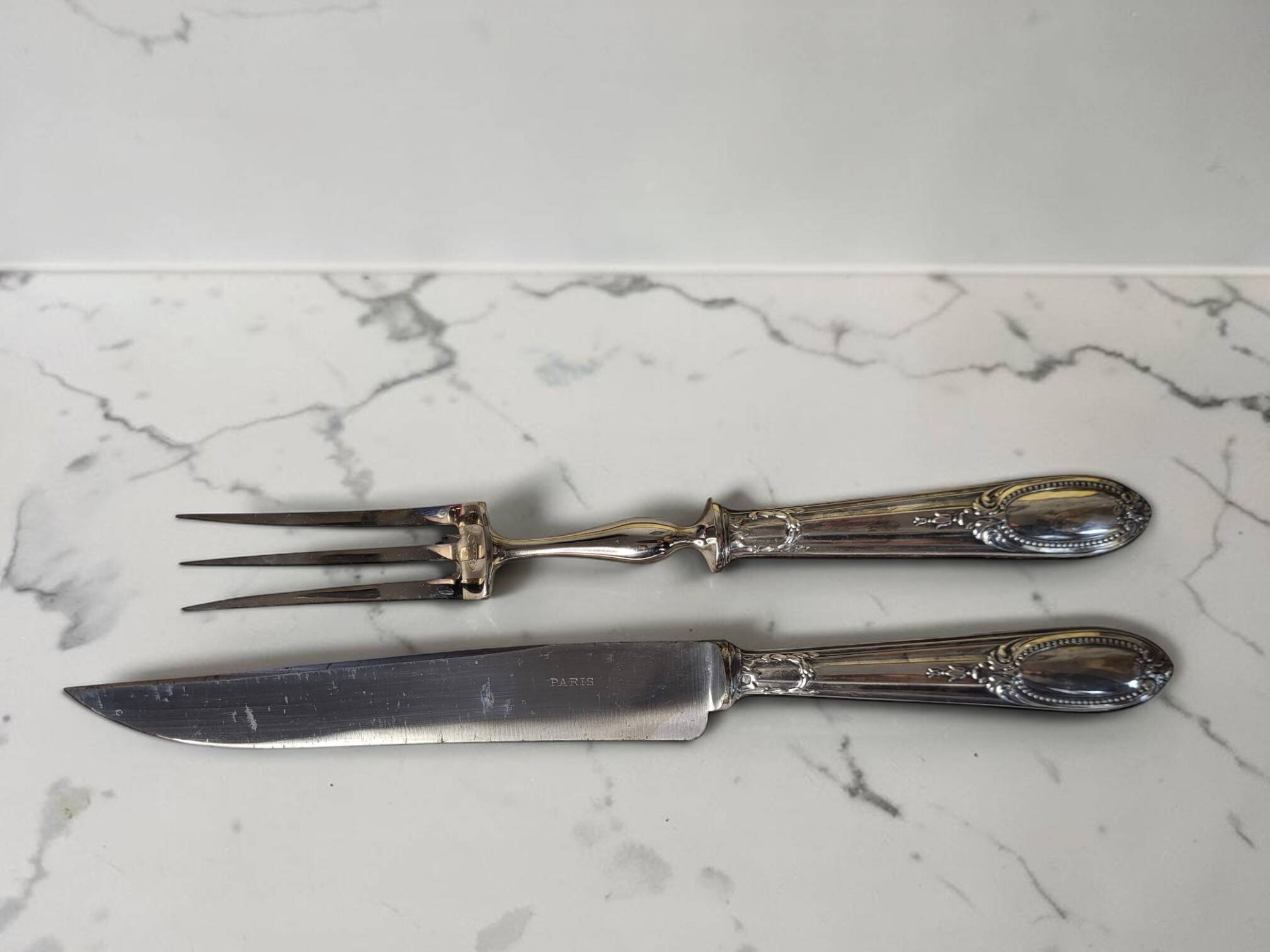 Silver serving cutlery