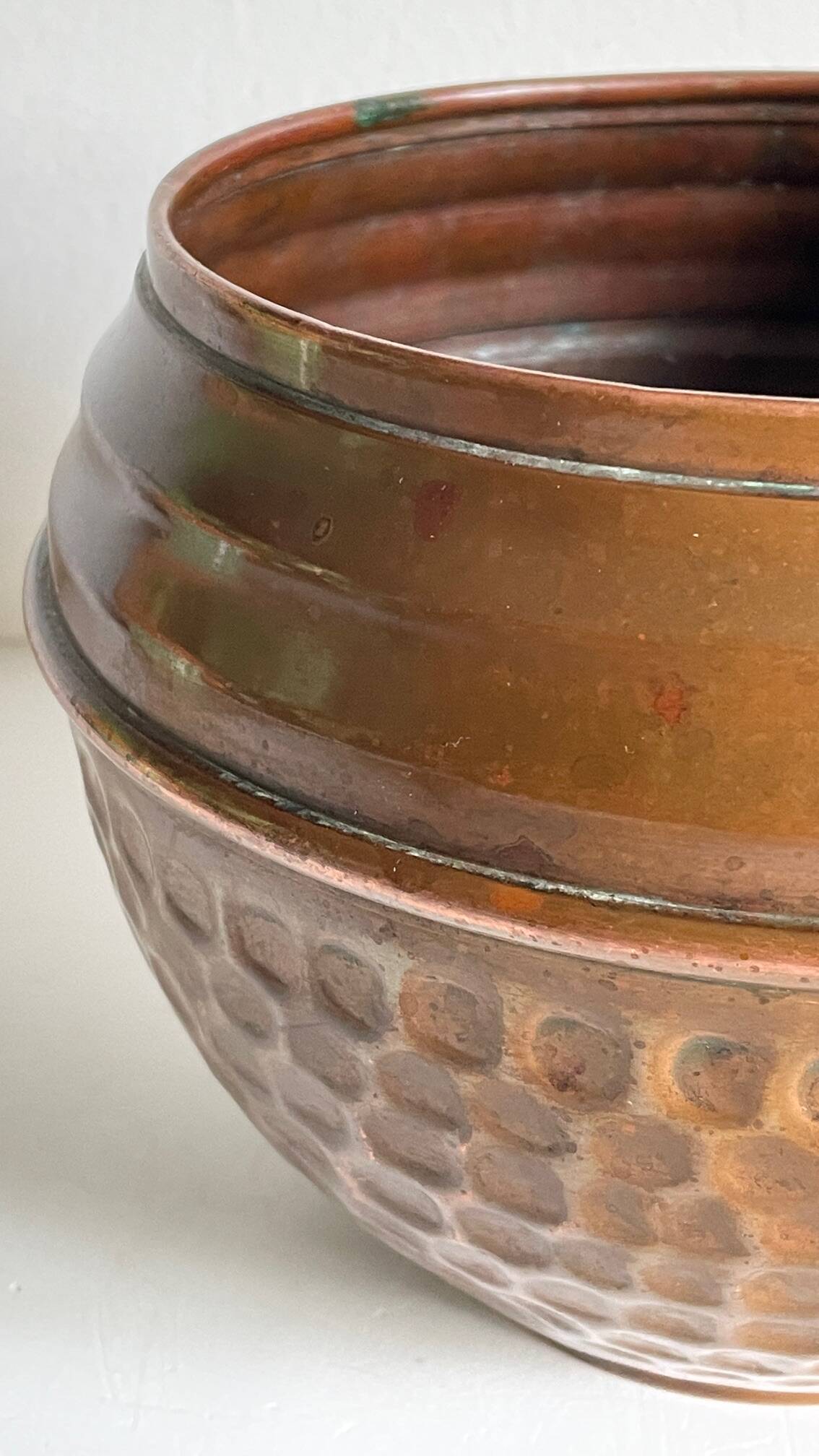 Planter by Villedieu copper vintage patina