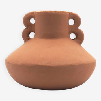 Terracotta vase with terracotta handles