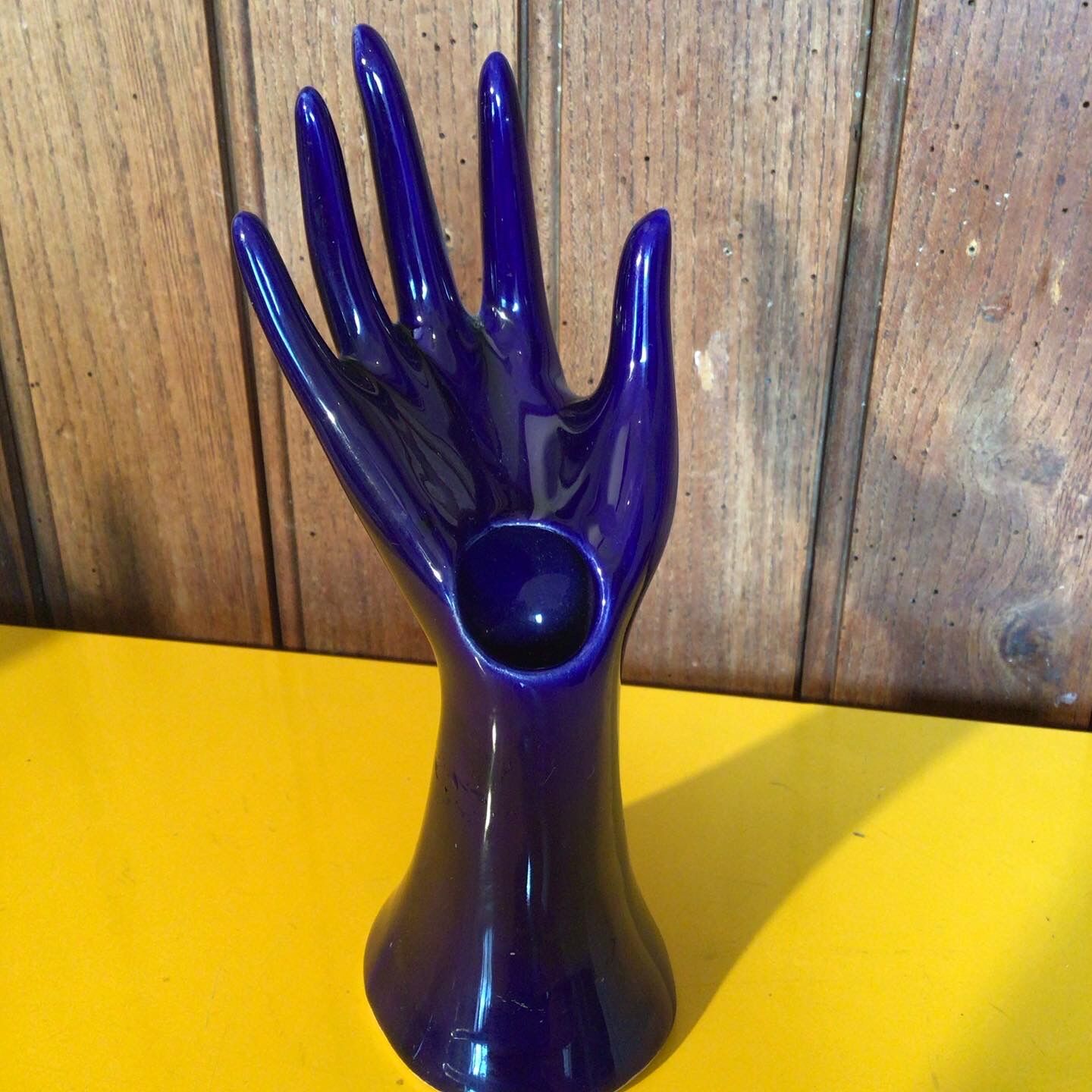 Blue baguier hand