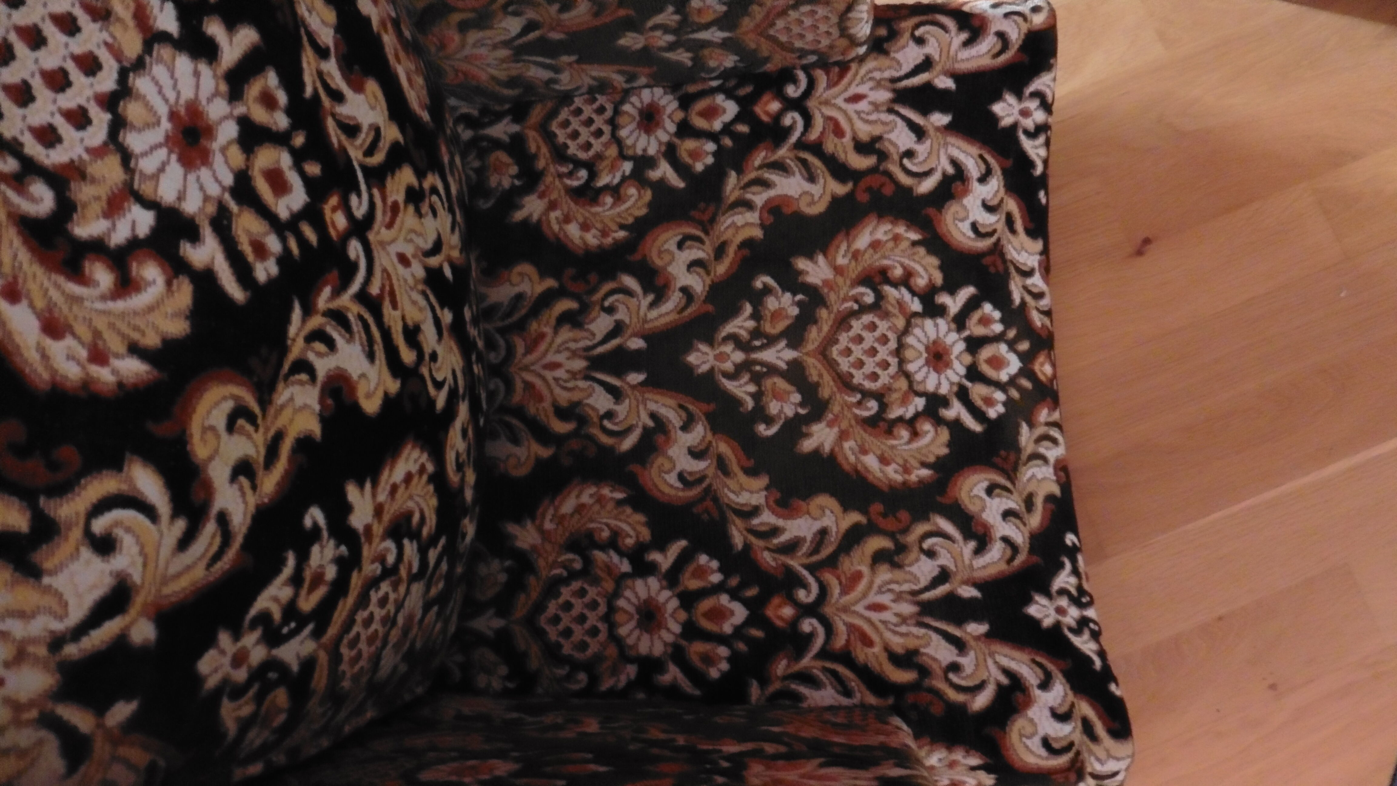 Pair of armchairs 6 feet