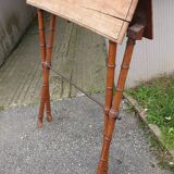 Foldable bistro table in bamboo and walnut