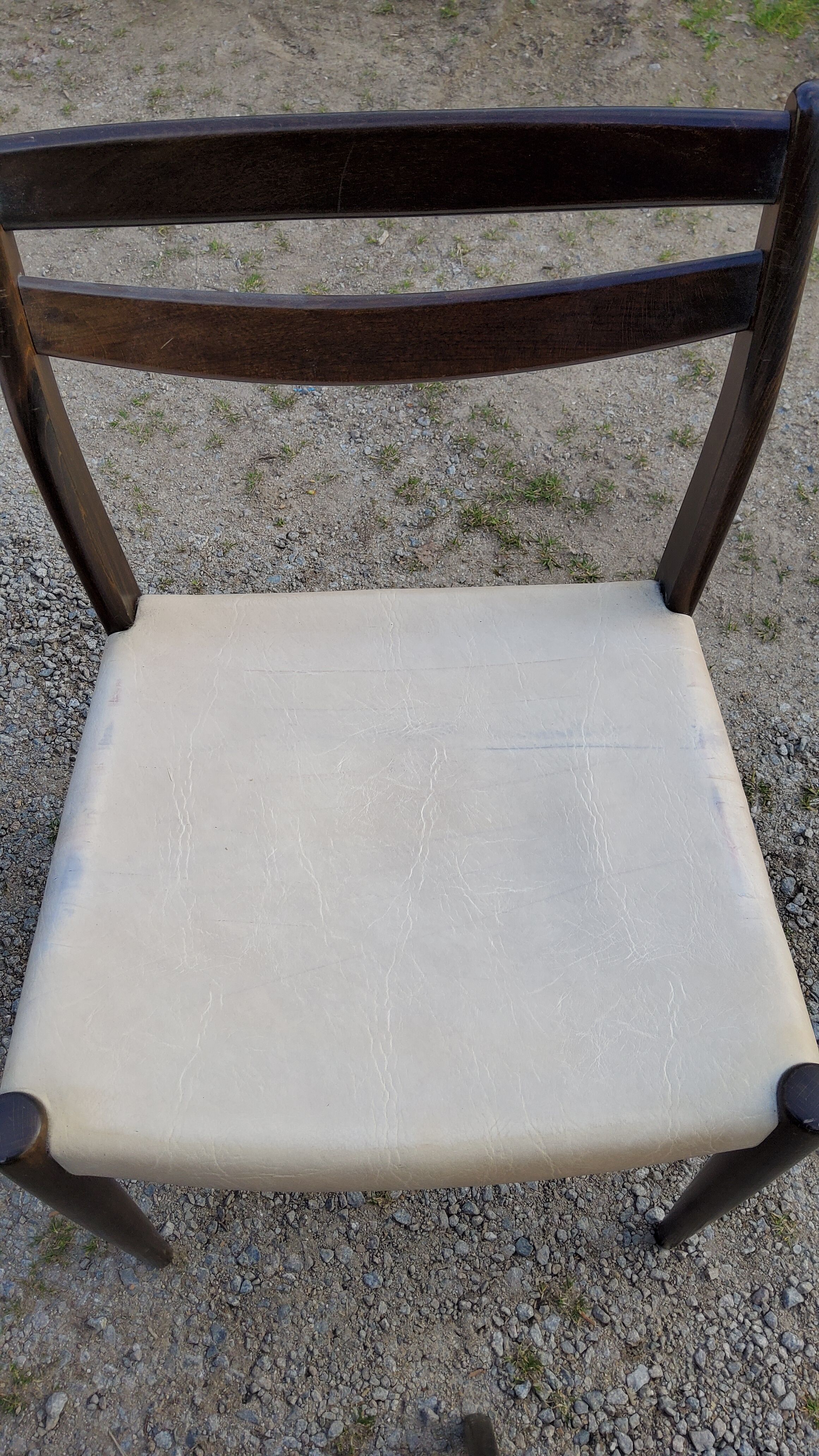 Set of 4 Scandinavian style chairs from the 70s