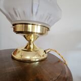 Lamp to pose with Art Deco globe