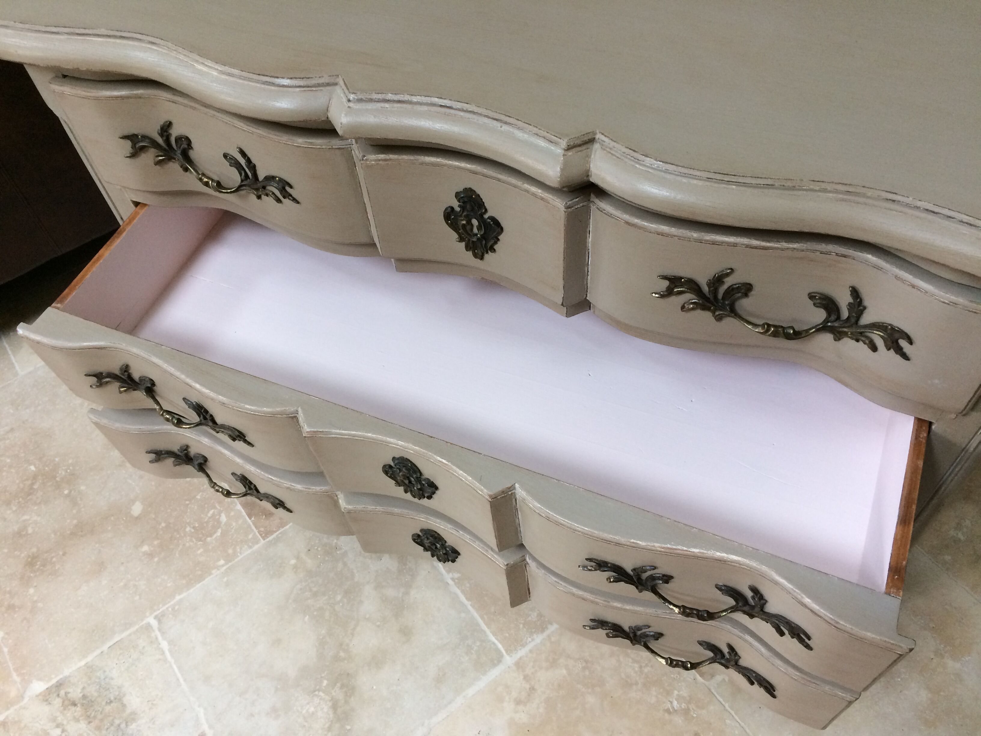 Dresser Louis XV crossbow patina