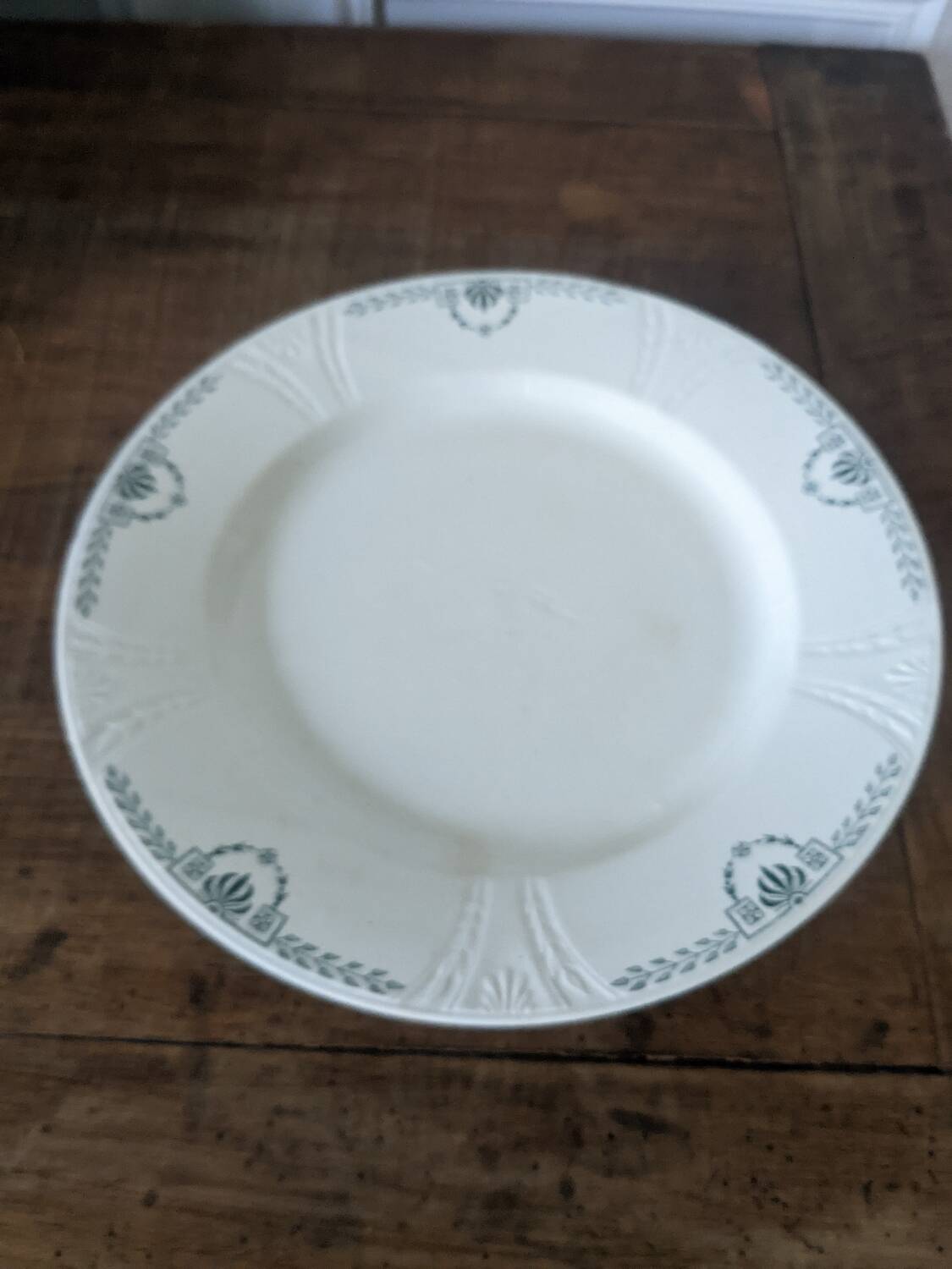 Clara fruit bowl, Gien, iron earth