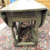 Great England XVIII century oak Gateleg table