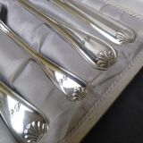 Individual covered boxes in silver metal