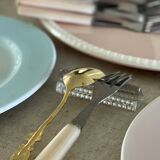 6 pastel ceramic plates