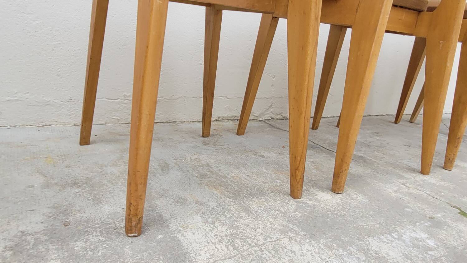 Series of 4 vintage chairs - 1950s