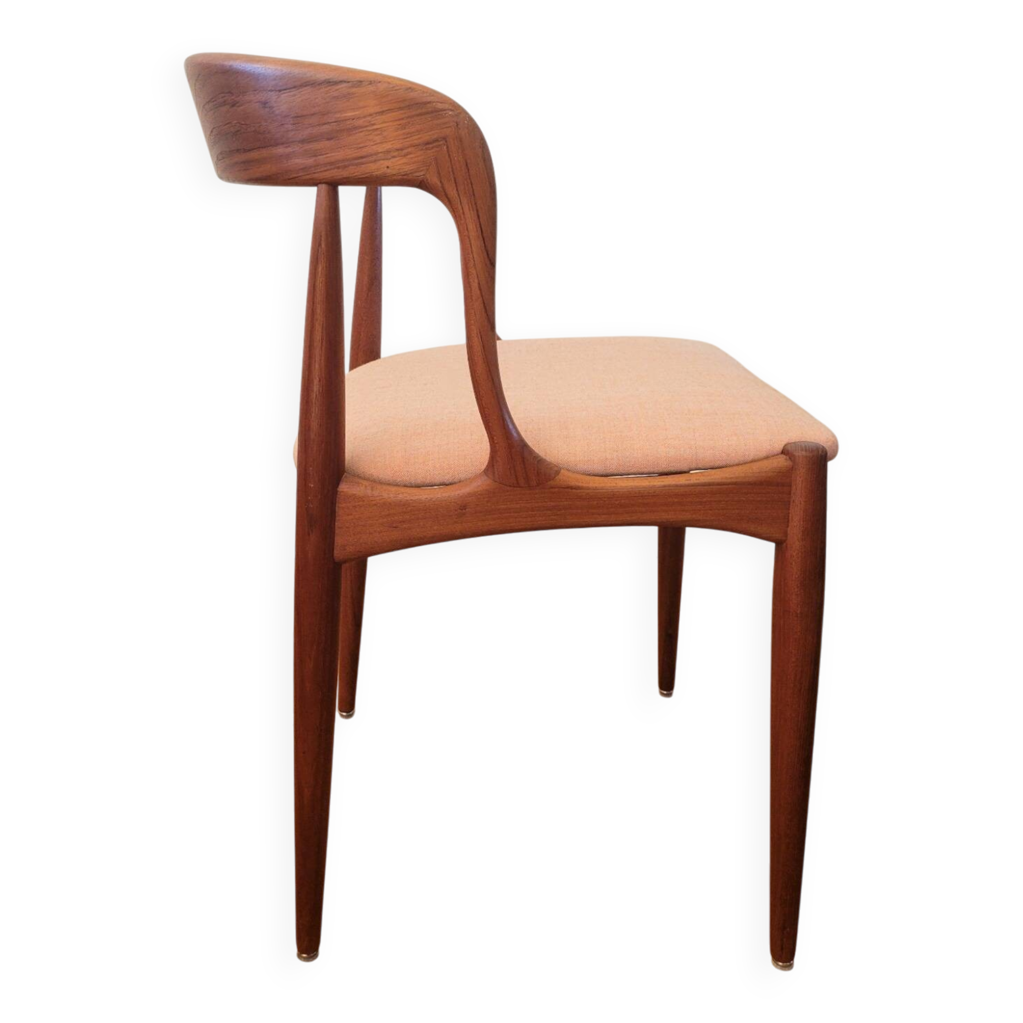 Vintage dining chairs No 16 by Johannes Andersen for Uldum