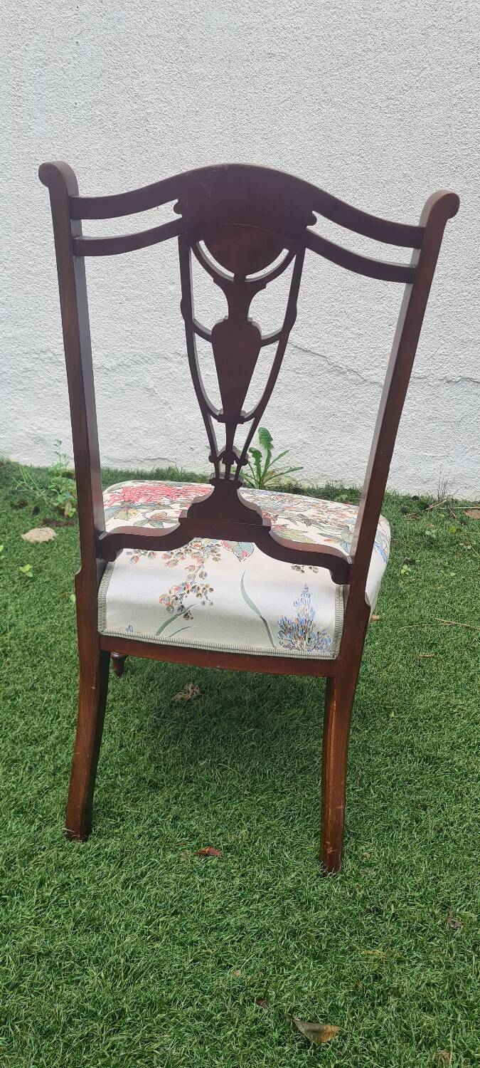 English low chair Vitoria period