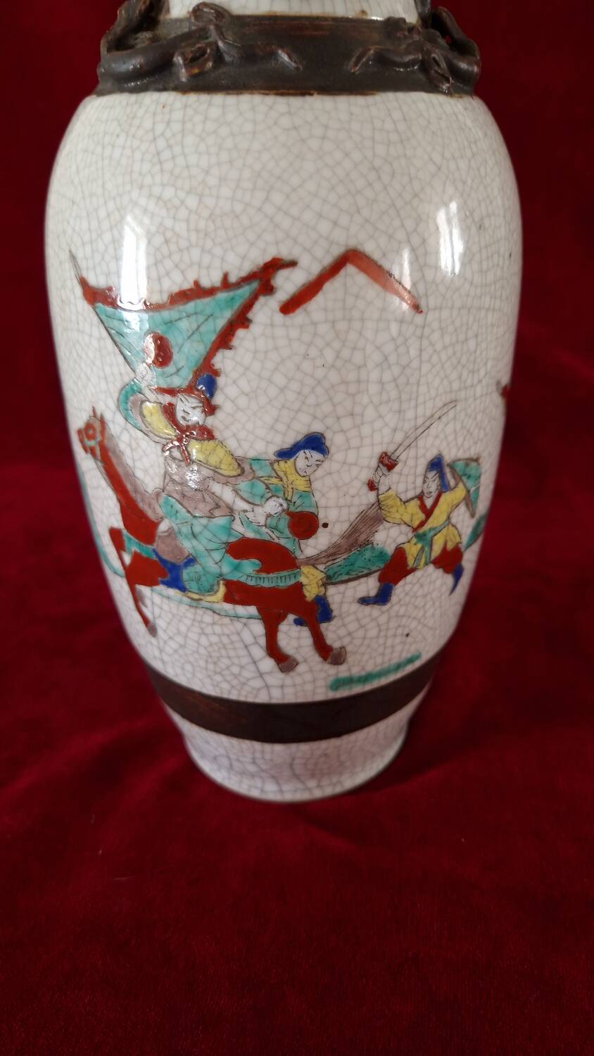 Chinese Nanking vase