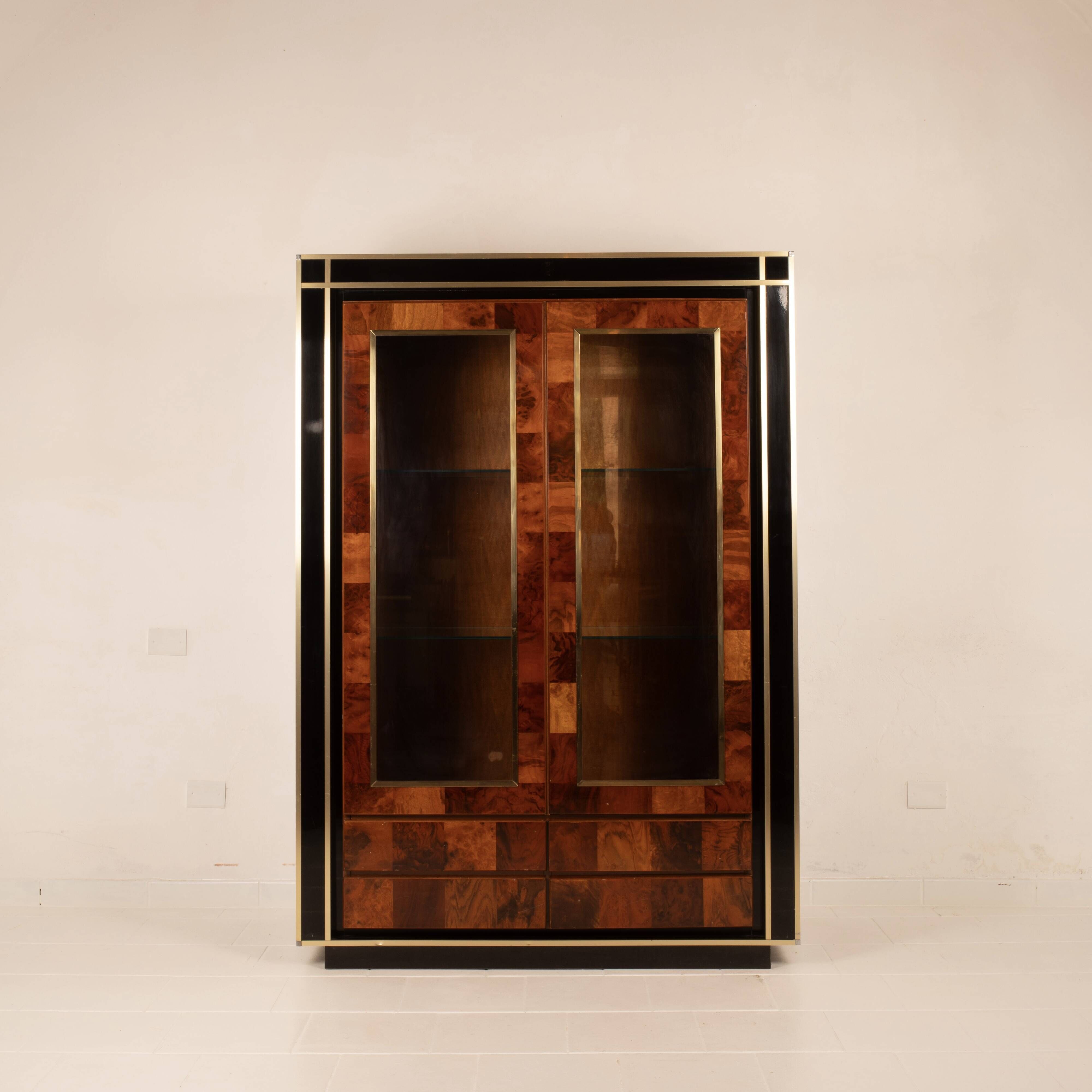 Vitrine en bois de séquoia par Willy Rizzo pour Mario Sabot