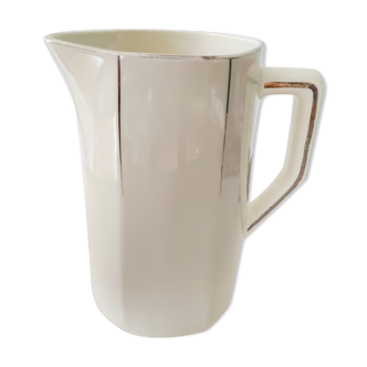 Porcelain broc pitcher