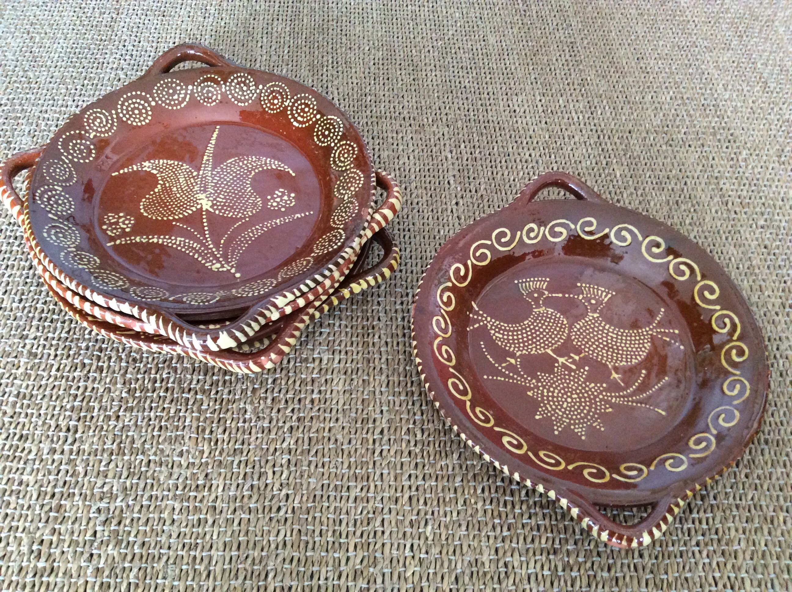 5 flat plates in glazed terracotta