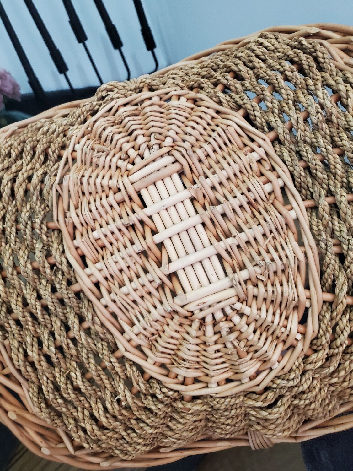Log basket