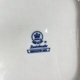 Pair of square dishes in Blue Onion porcelain Kahla – East Germany, 1960–1980